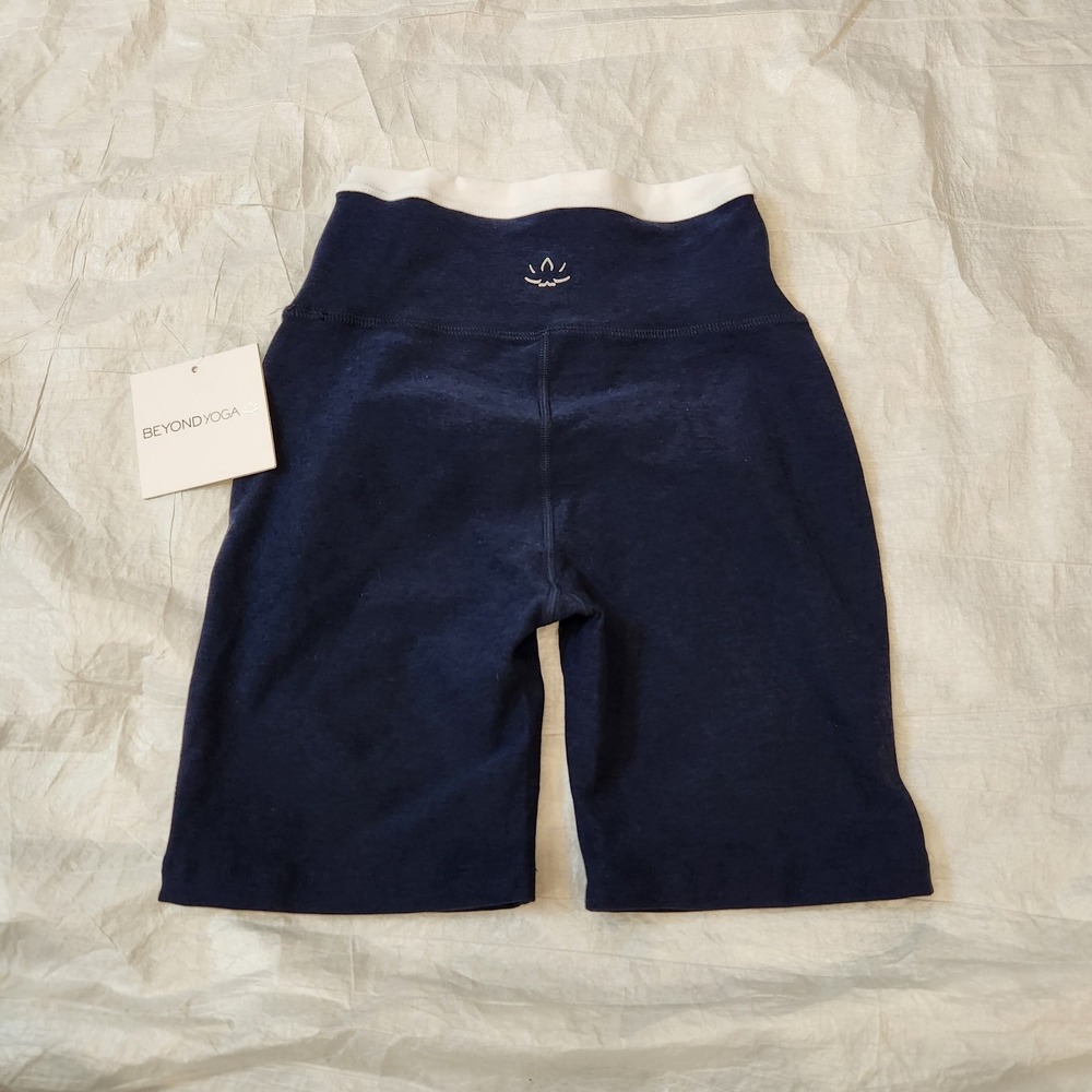 New Beyond Yoga L80004 Womens Nocturnal Navy Keep Pace Biker Shorts XS